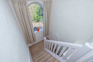 Staircase/split landing- click for photo gallery